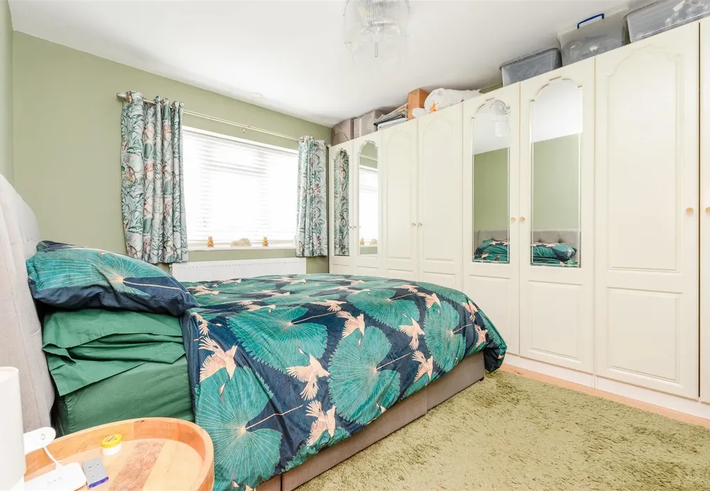 Bedroom 2 - Hever Avenue, West Kingsdown, Sevenoaks, Kent - Wards of Kent
