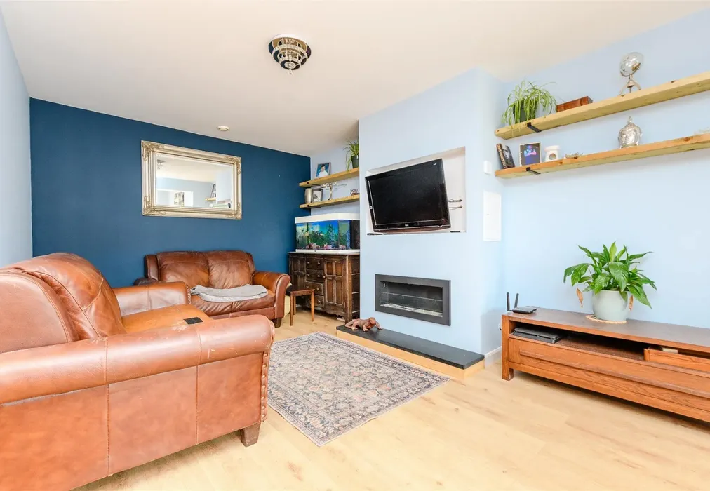 Lounge/Kitchen - Hever Avenue, West Kingsdown, Sevenoaks, Kent - Wards of Kent