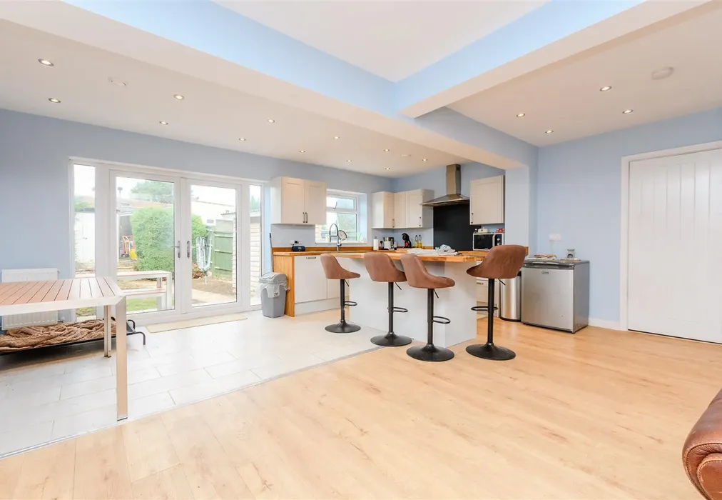 Lounge/Kitchen - Hever Avenue, West Kingsdown, Sevenoaks, Kent - Wards of Kent