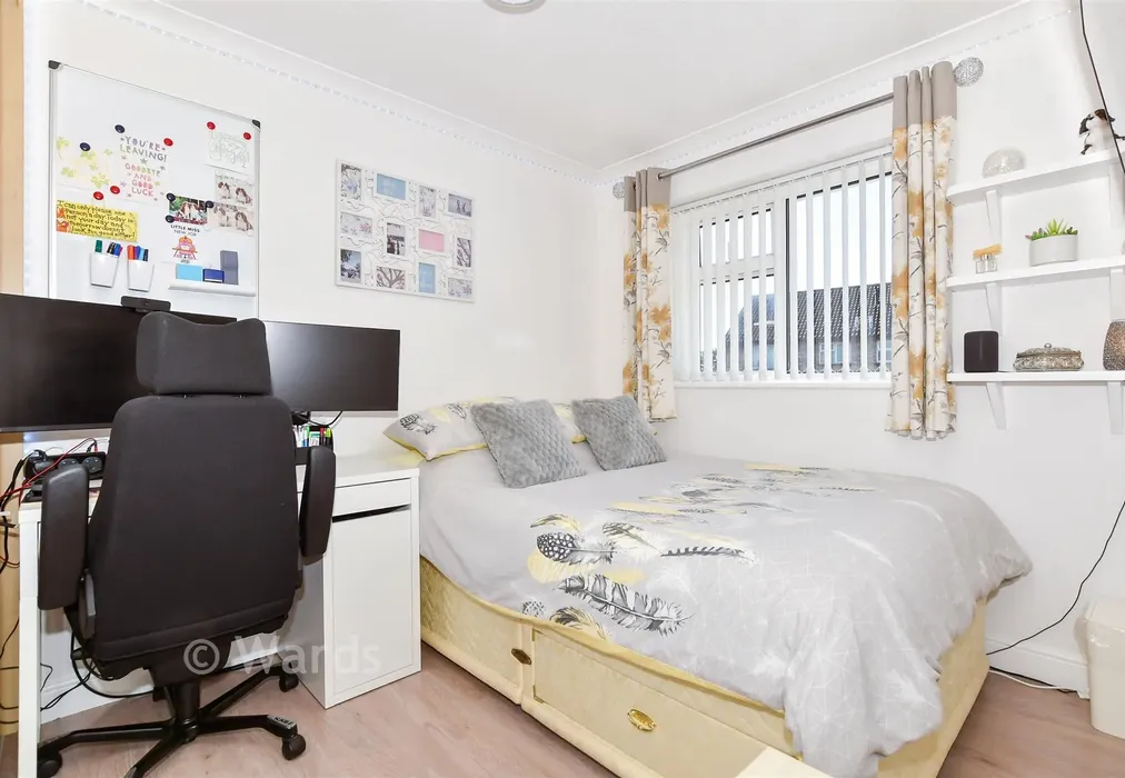 Bedroom 2 - Townsend Road, Snodland, Kent - Wards of Kent