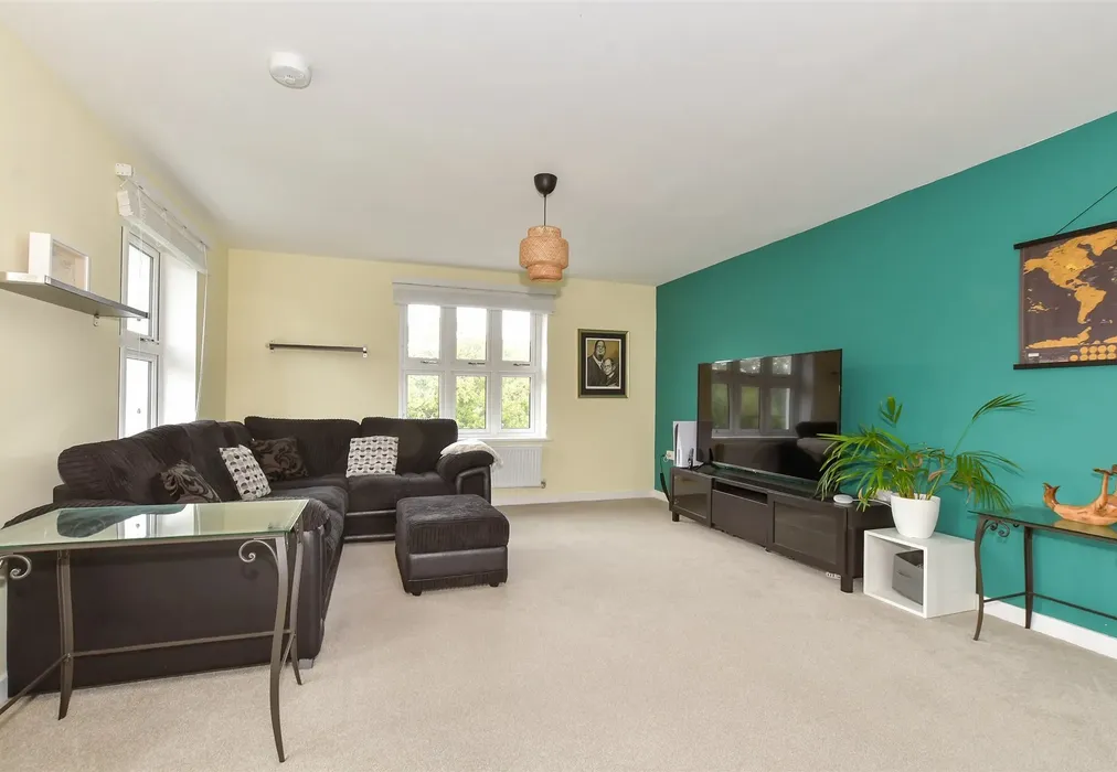 Lounge/Kitchen - Bramley Vale, Cranleigh, Surrey - Wards of Kent