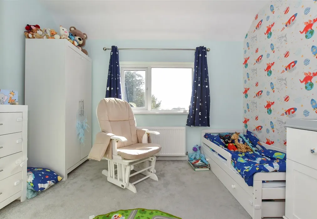 Bedroom 2 - Redsull Avenue, Deal, Kent - Wards of Kent