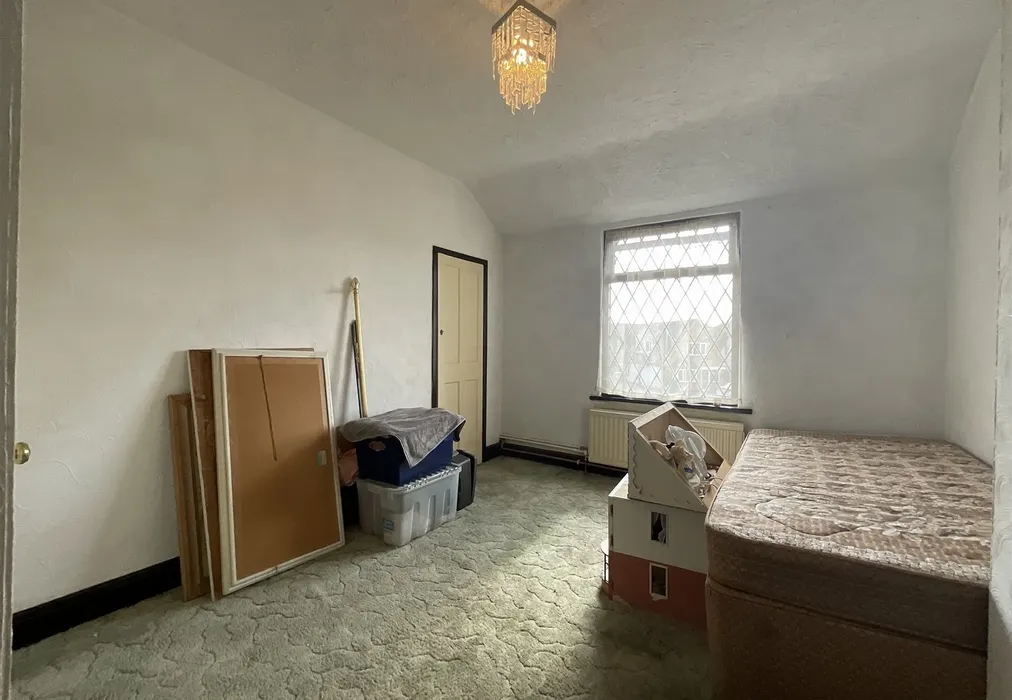Bedroom 2 - Runwell Road, Wickford, Essex - Wards of Kent
