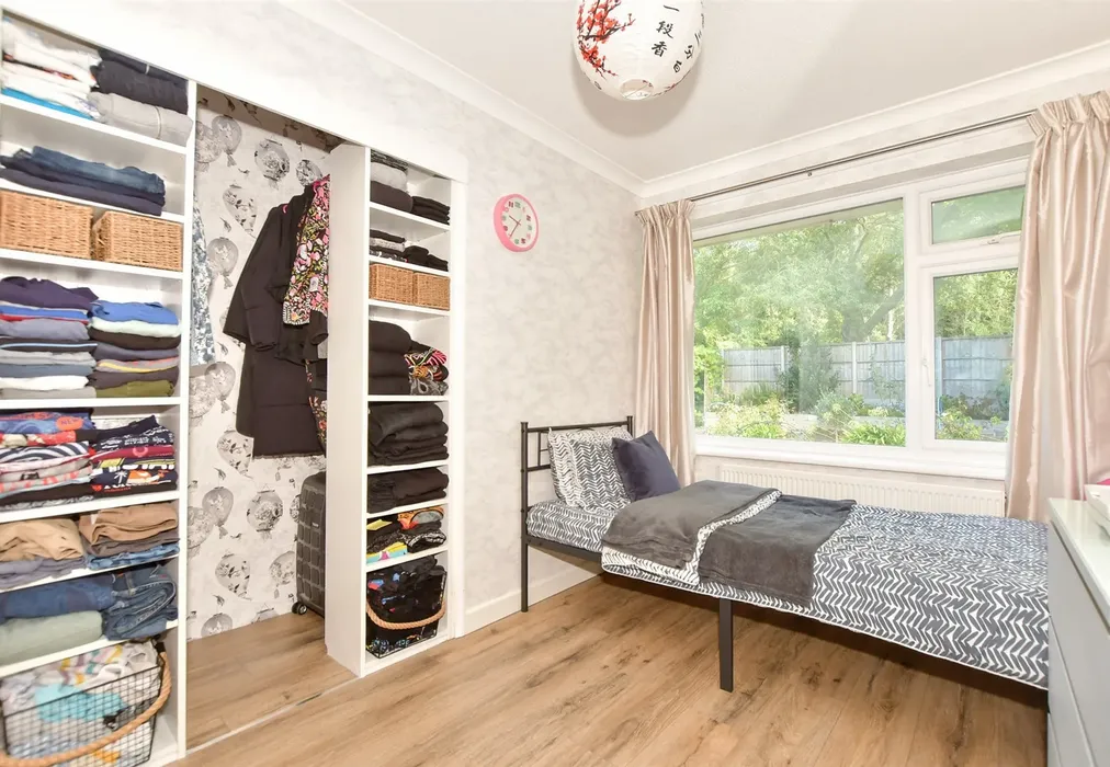 Bedroom 3 - Downs Road, Folkestone, Kent - Wards of Kent