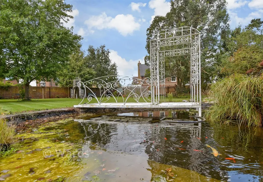 External Lifestyle Photograph - Fairfield Road, New Romney, Kent - Wards of Kent