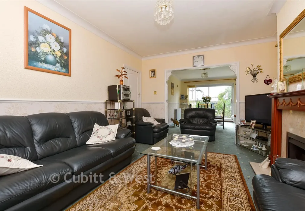 Lounge - Croydon Road, Beddington, Surrey - Wards of Kent