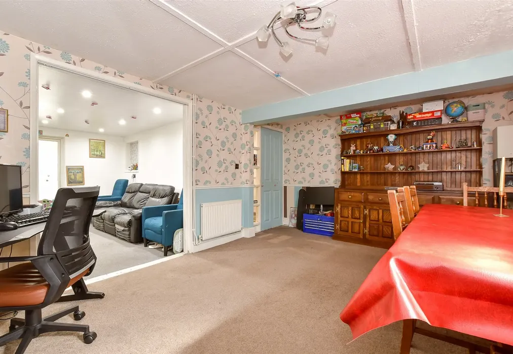 Dining Room - Station Road, Sandown, Isle of Wight - Wards of Kent