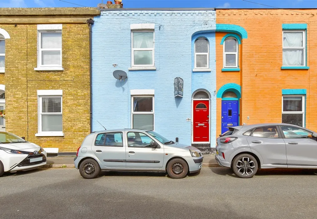 External (Web) - Station Road, Sandown, Isle of Wight - Wards of Kent