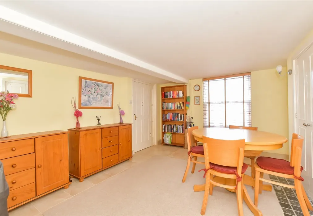 Dining Room - Main Road, Nutbourne, West Sussex - Wards of Kent