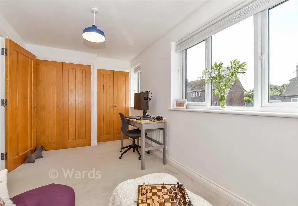 Bedroom 3 - Hillcrest, Tunbridge Wells, Kent - Wards of Kent