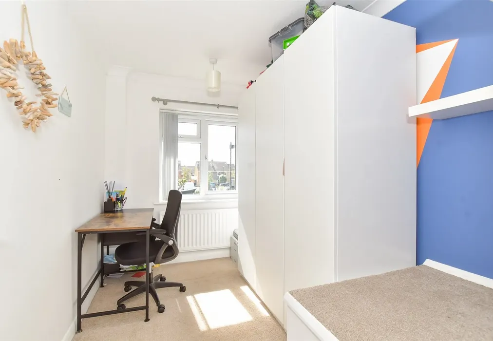 Bedroom 3 - Glenwood Road, Southbourne, West Sussex - Wards of Kent