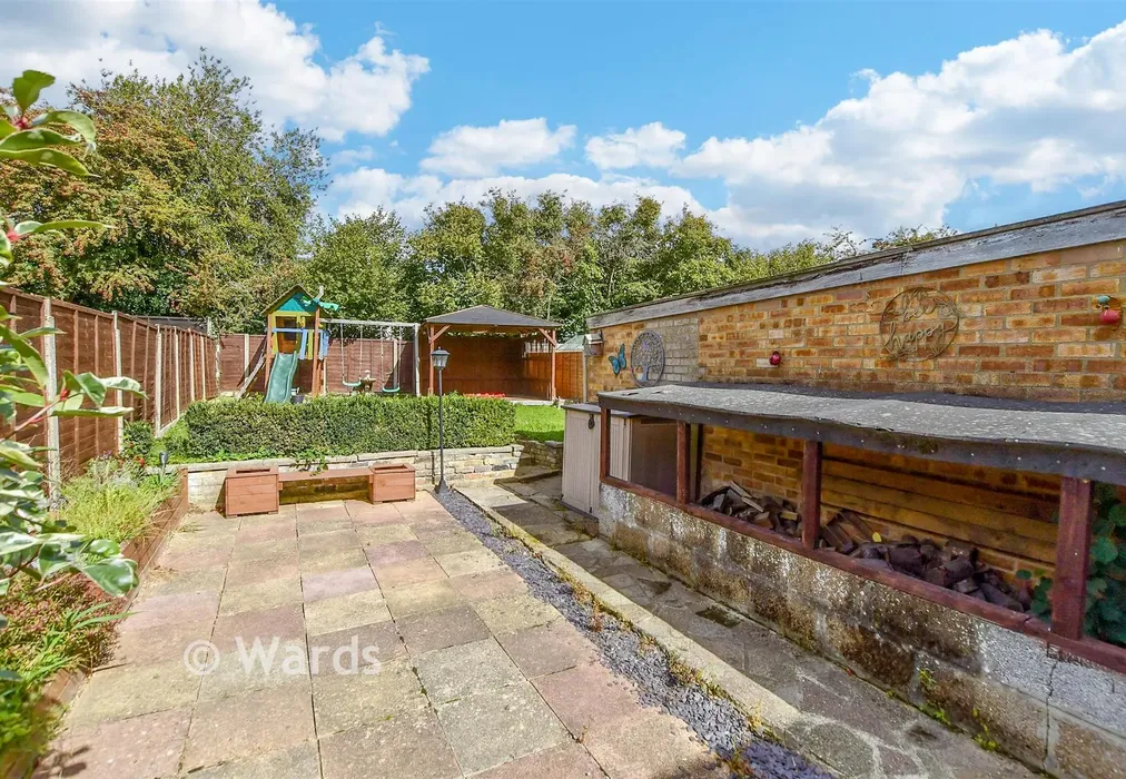 Rear Garden - Broomshaw Road, Barming, Kent - Wards of Kent