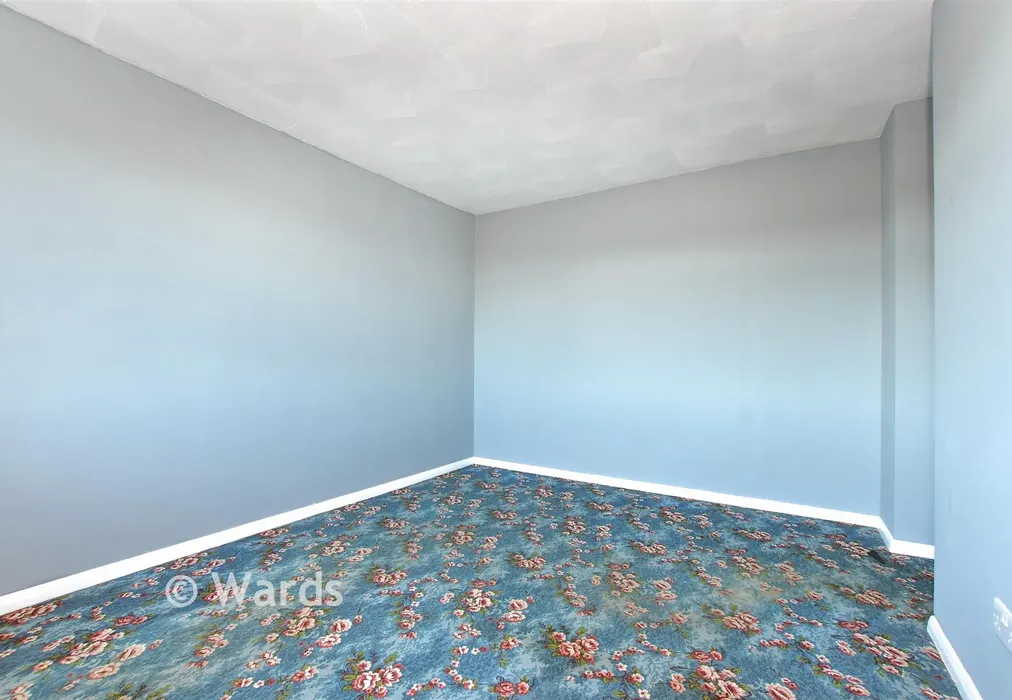 Bedroom 1 - Mercer Way, Chart Sutton, Maidstone, Kent - Wards of Kent