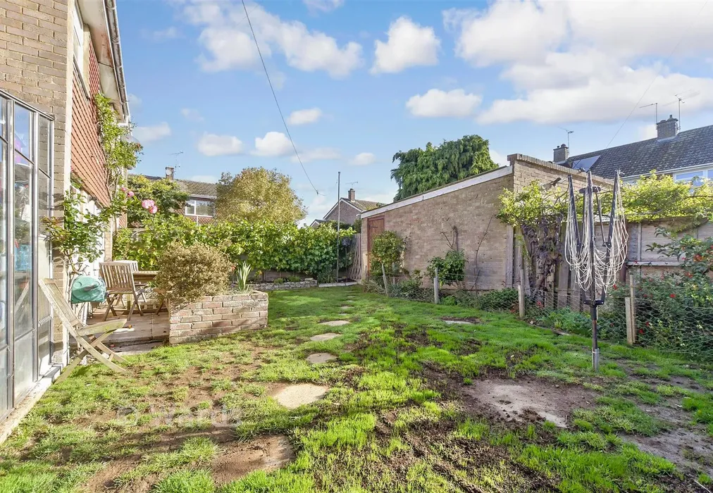 Rear Garden - Mercer Way, Chart Sutton, Maidstone, Kent - Wards of Kent
