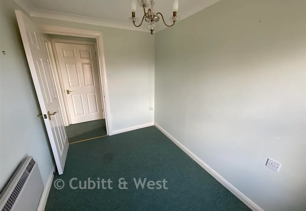 Bedroom 2 - Norfolk Road, Littlehampton, West Sussex - Wards of Kent