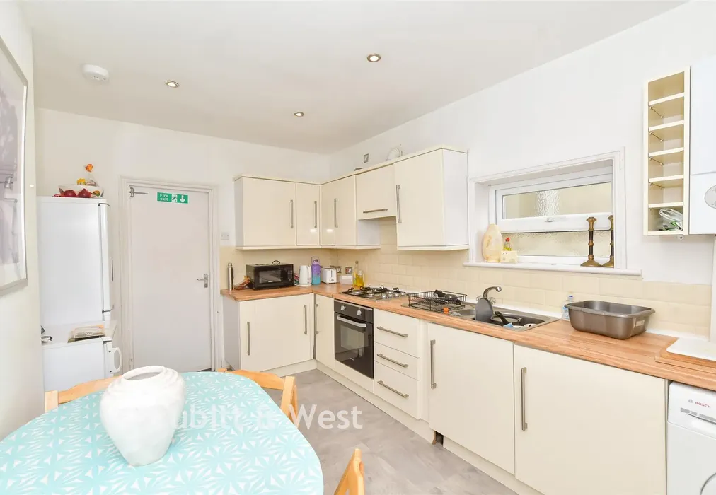 Kitchen/ Breakfast Room - Pretoria Road, Southsea, Hampshire - Wards of Kent