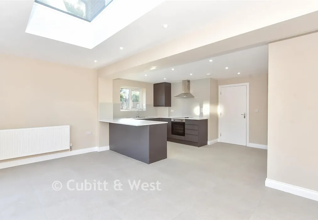 Kitchen/Diner - Gloucester Road, Waterlooville, Hampshire - Wards of Kent