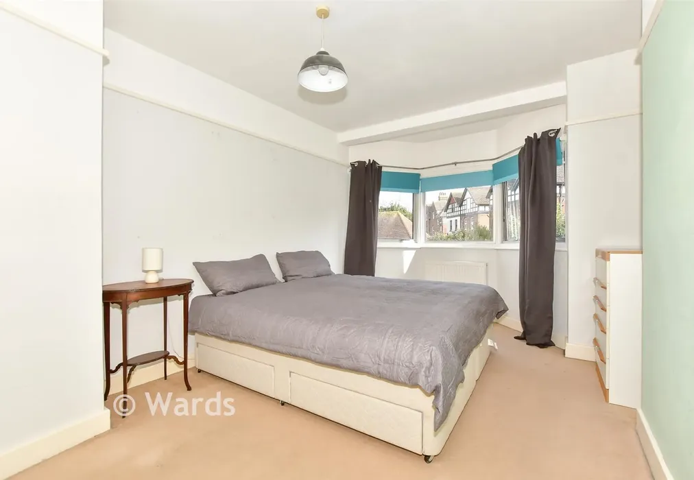 Bedroom 2 - Radnor Park Road, Folkestone, Kent - Wards of Kent