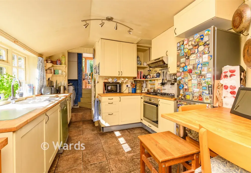 Kitchen - St. Margaret's Street, Rochester, Kent - Wards of Kent