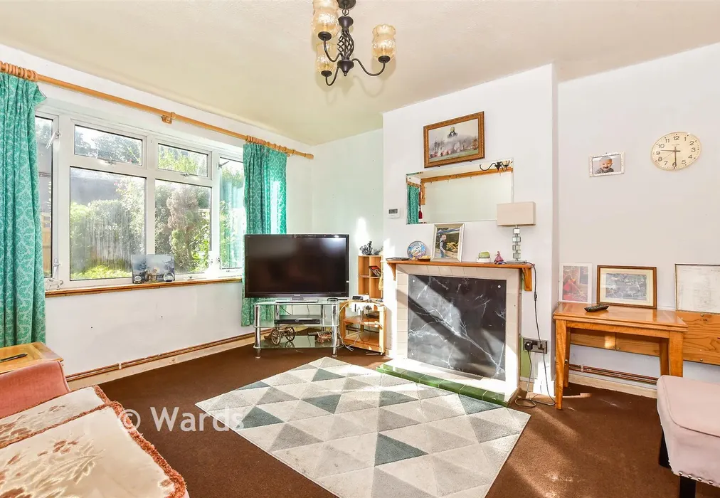 Lounge - Bramley Drive, Cranbrook, Kent - Wards of Kent