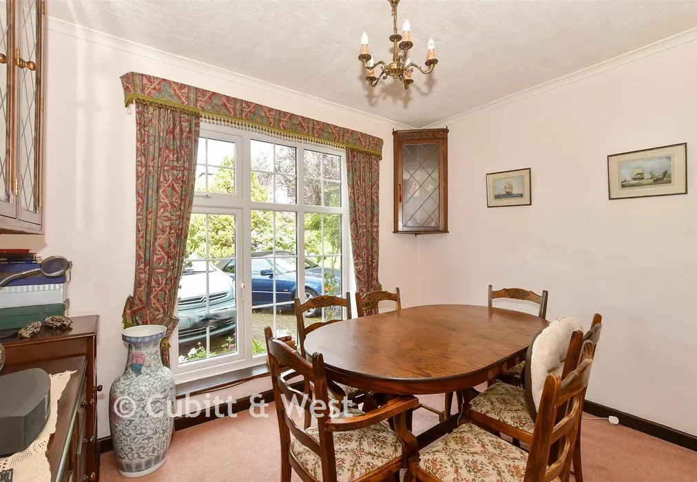 Dining Room - Acorn Close, East Grinstead, West Sussex - Wards of Kent