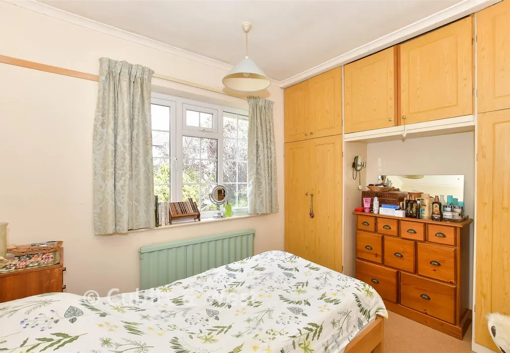 Bedroom 2 - Acorn Close, East Grinstead, West Sussex - Wards of Kent