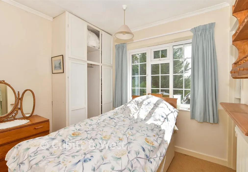 Bedroom 3 - Acorn Close, East Grinstead, West Sussex - Wards of Kent