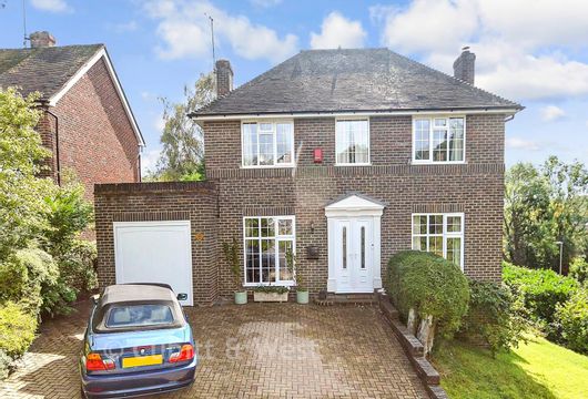 Acorn Close, East Grinstead, West Sussex - Wards of Kent