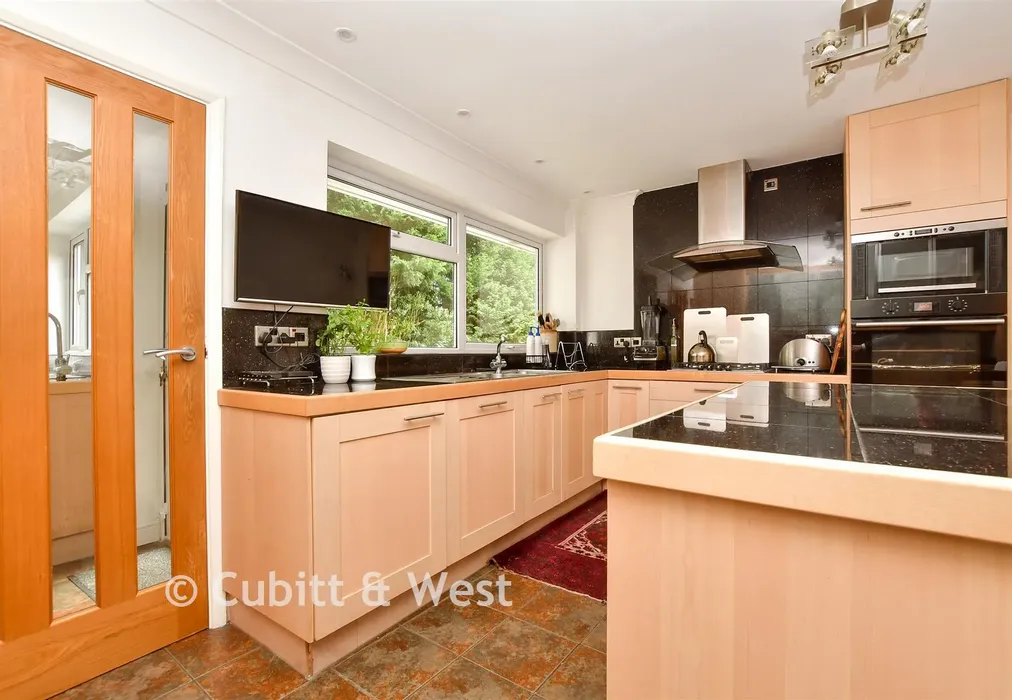 Kitchen - Birch Grove, Kingswood, Surrey - Wards of Kent