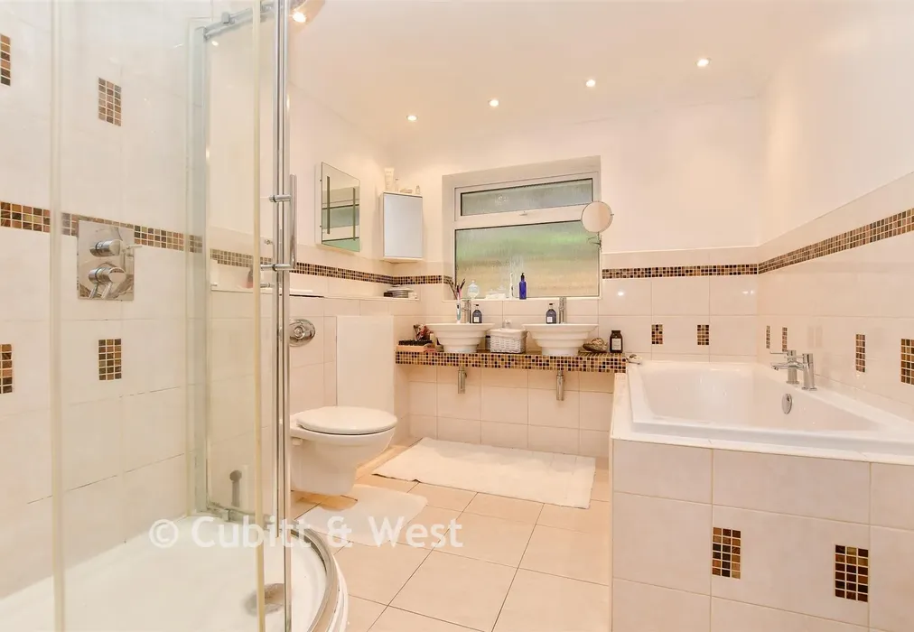 En-Suite Bathroom - Birch Grove, Kingswood, Surrey - Wards of Kent