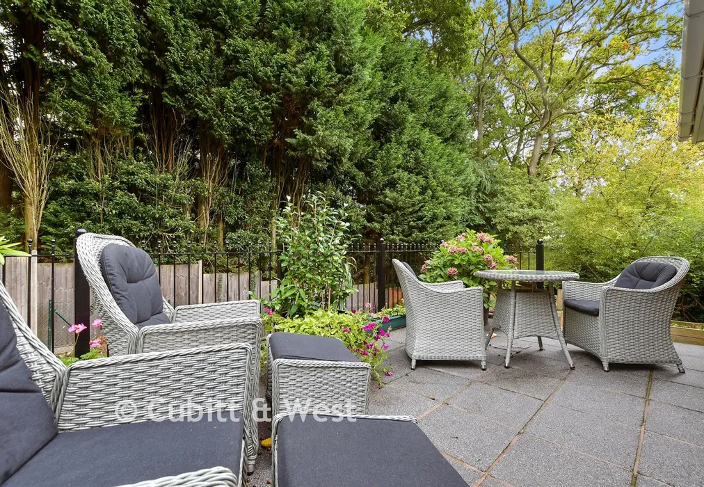 Patio / Decking - Birch Grove, Kingswood, Surrey - Wards of Kent
