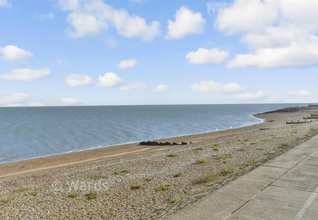 Surrounding Area - Marine Parade, Sheerness, Kent - Wards of Kent