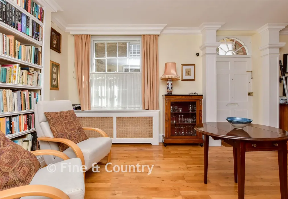 Living Room - Blackfriars Street, Canterbury, Kent - Wards of Kent