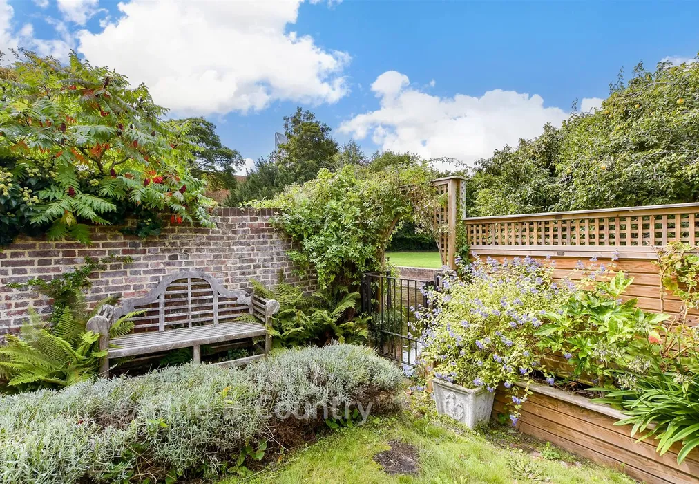 Rear Garden - Blackfriars Street, Canterbury, Kent - Wards of Kent