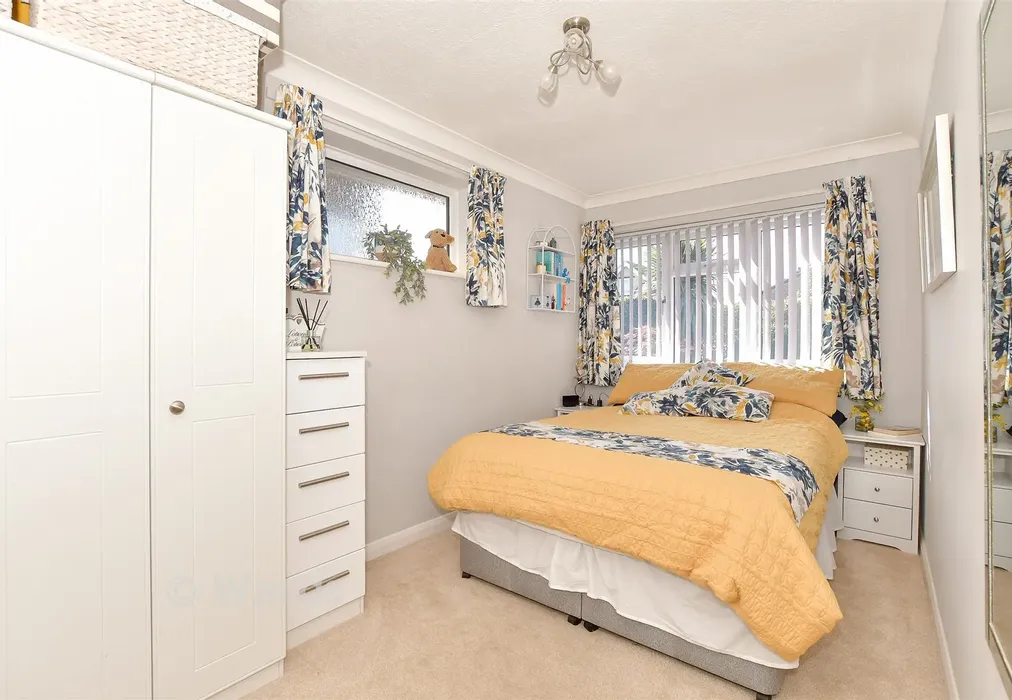 Bedroom 2 - Sandown Drive, Herne Bay, Kent - Wards of Kent