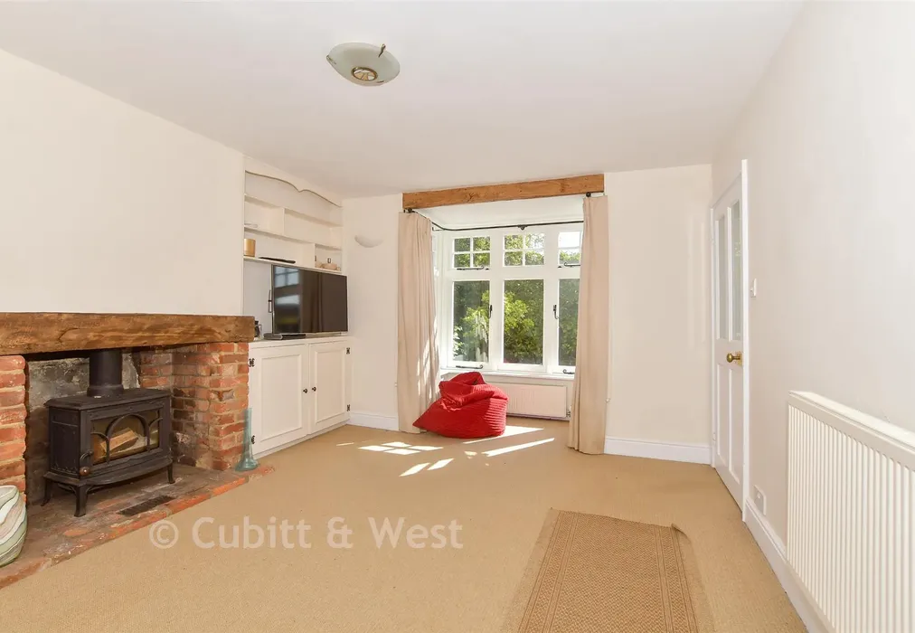 Dining Room - Church Street, Rudgwick, West Sussex - Wards of Kent