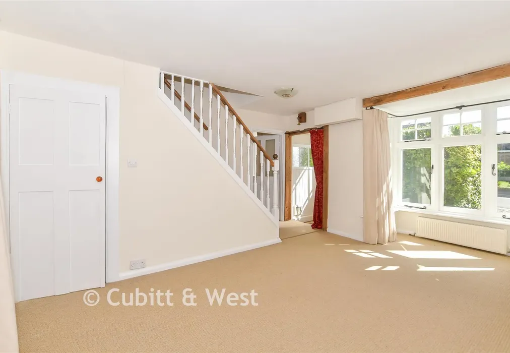 Lounge - Church Street, Rudgwick, West Sussex - Wards of Kent