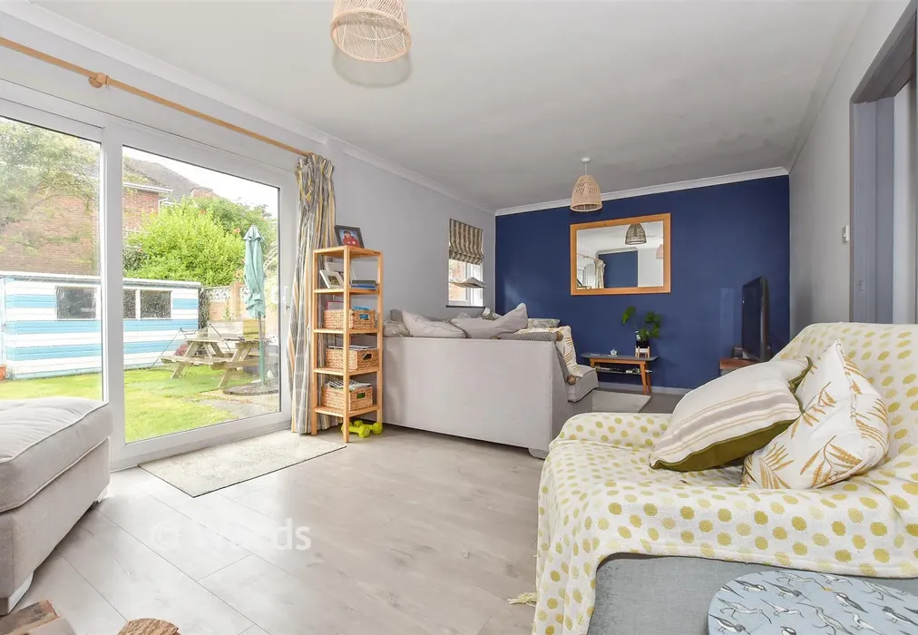 Lounge - St. Mildred's Court, Walmer, Deal, Kent - Wards of Kent