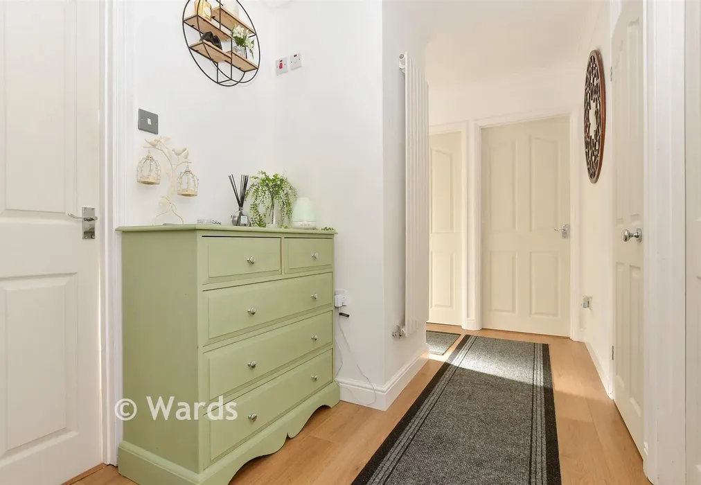 Entrance Hall - Blackburn Road, Greenhill, Herne Bay, Kent - Wards of Kent