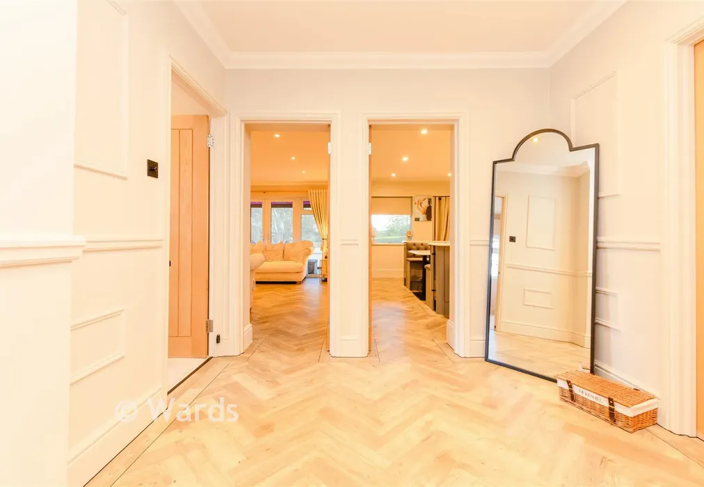 Hallway - The Grove, West Kingsdown, Sevenoaks, Kent - Wards of Kent