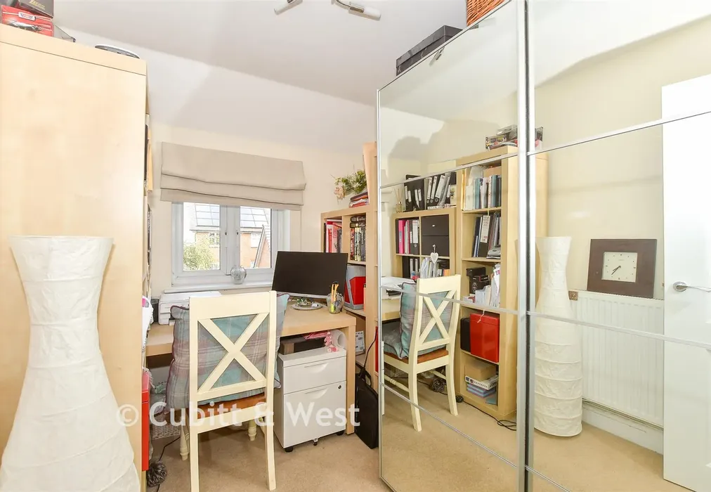 Bedroom 3 - Quinta Mews, Pease Pottage, Crawley, West Sussex - Wards of Kent
