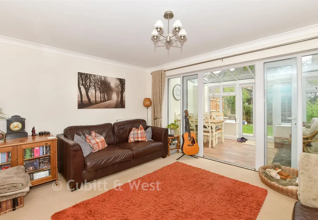 Lounge - Quinta Mews, Pease Pottage, Crawley, West Sussex - Wards of Kent