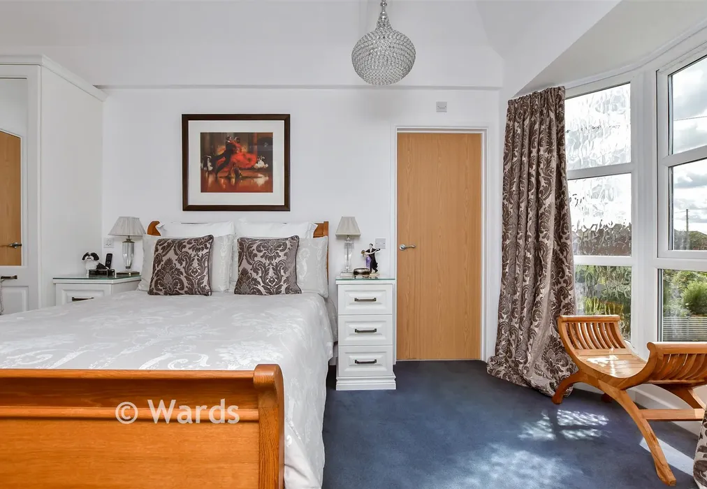 Bedroom 1 - Harold Road, Birchington, Kent - Wards of Kent