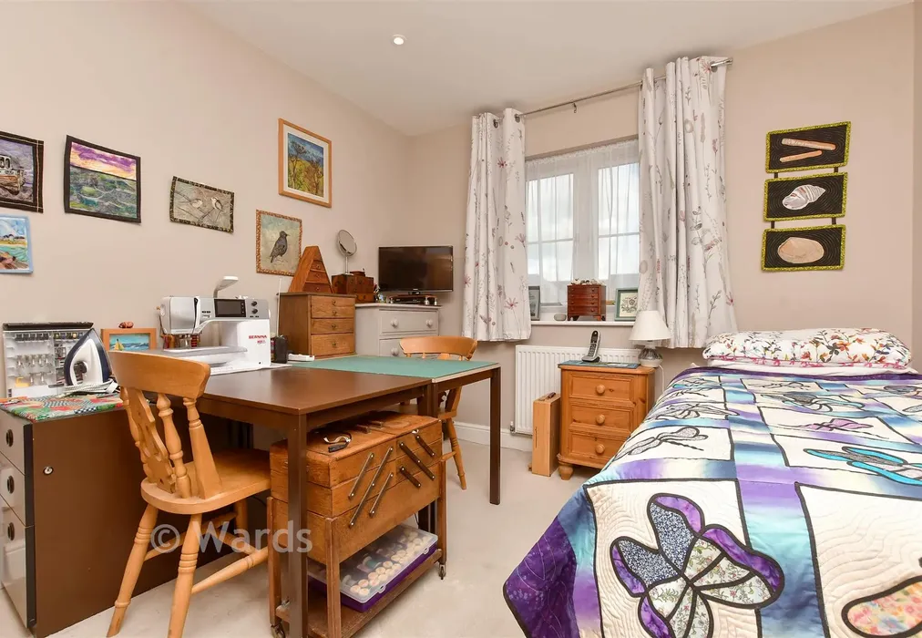Bedroom 2 - Quinn Close, Deal, Kent - Wards of Kent