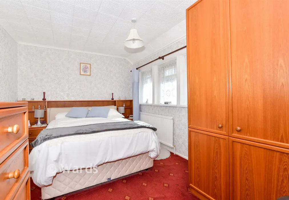 Bedroom 1 - Cheshire Road, Maidstone, Kent - Wards of Kent