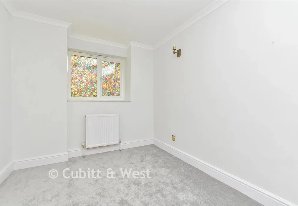 Bedroom 1 - Cavendish Road, Sutton, Surrey - Wards of Kent