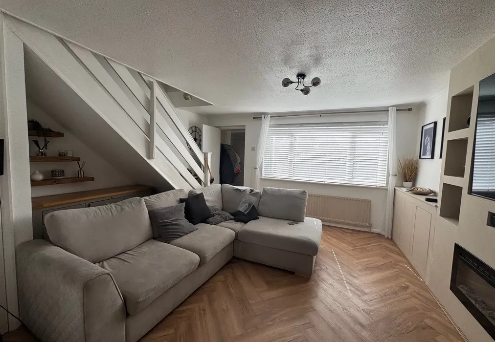 Lounge - Witley Walk, Whitfield, Dover, Kent - Wards of Kent