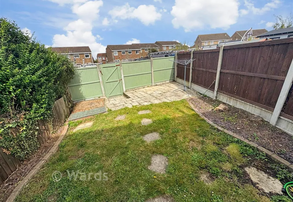 Garden - Witley Walk, Whitfield, Dover, Kent - Wards of Kent