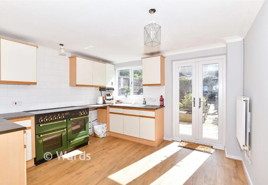 Kitchen/Diner - Barleycorn, Leybourne, West Malling, Kent - Wards of Kent