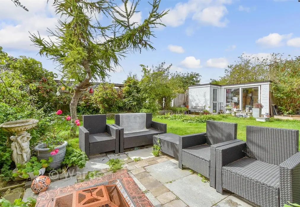 Patio / Decking - Dunstall Close, St Marys Bay, Romney Marsh, Kent - Wards of Kent